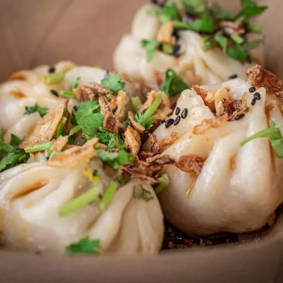 Bun de porc — spécialité traiteur asiatique de La Cuisine de Carmen